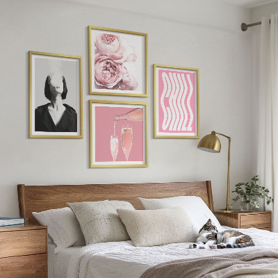 Conjunto de 4 quadros com moldura Retrato elegante com champanhe