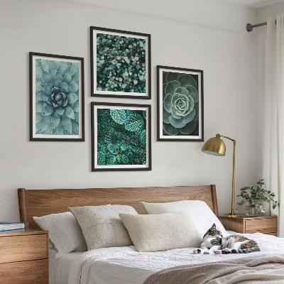 Conjunto de 4 quadros com moldura Suculentas em tons de verde e turquesa.