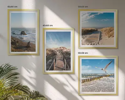 Conjunto de 4 quadros com moldura ondas da praia e caminhada no píer suspenso