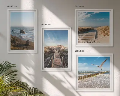 Conjunto de 4 quadros com moldura ondas da praia e caminhada no píer suspenso