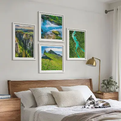 Composição de quadros rochas do rio em montanhas verdes