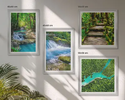 Conjunto de 4 quadros com moldura estampa de florestas verdejantes e águas cristalinas