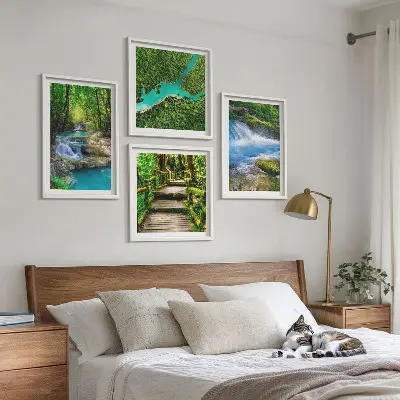 Conjunto de 4 quadros com moldura estampa de florestas verdejantes e águas cristalinas
