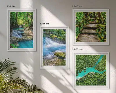 Conjunto de 4 quadros com moldura estampa de florestas verdejantes e águas cristalinas