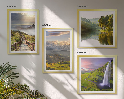 Conjunto de 4 quadros com moldura Paisagens montanhosas com cachoeira