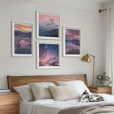 Conjunto de 4 quadros com moldura de montanhas com paisagens de água