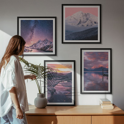 Conjunto de 4 quadros com moldura Montanhas, água, paisagens belíssimas