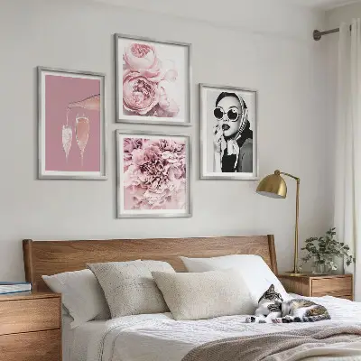Conjunto de 4 quadros com moldura de flores peônias rosas e elegância