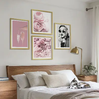 Conjunto de 4 quadros com moldura de flores peônias rosas e elegância