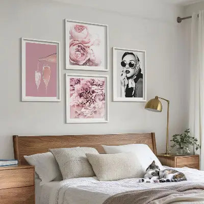 Conjunto de 4 quadros com moldura de flores peônias rosas e elegância