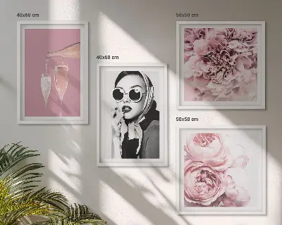 Conjunto de 4 quadros com moldura de flores peônias rosas e elegância