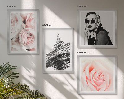 Políptico com moldura O retrato de uma mulher por Eiffel, rosas