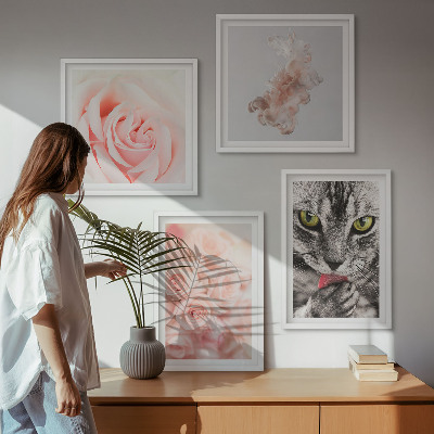 Conjunto de 4 quadros com moldura Rosas cinza-gato abstratas