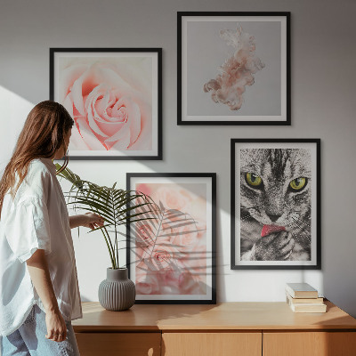 Conjunto de 4 quadros com moldura Rosas cinza-gato abstratas