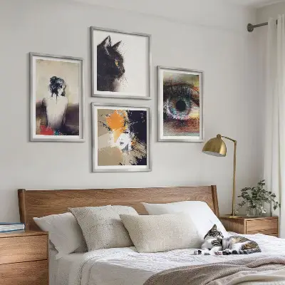 Composição de quadros retrato de uma mulher com foco em olho, cores e emoções