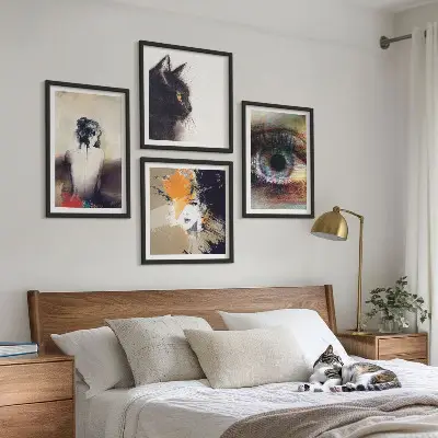 Composição de quadros retrato de uma mulher com foco em olho, cores e emoções