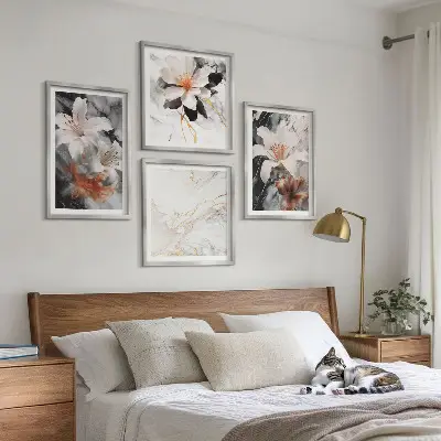 Políptico com moldura flores em mármore branco e preto