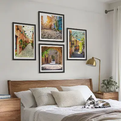 Composição de quadros com ruas encantadoras com pedras