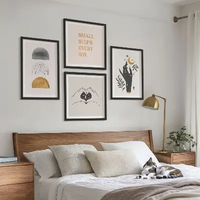 Políptico com moldura ilustrações minimalistas estilo boho