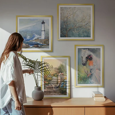 Composição de quadros paisagem com menina e cavalo