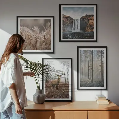 Políptico com moldura paisagens de natureza selvagem com florestas