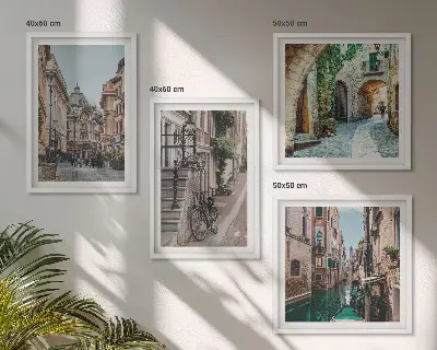 Conjunto de 4 quadros com moldura ruas venezianas com arquitetura aquática