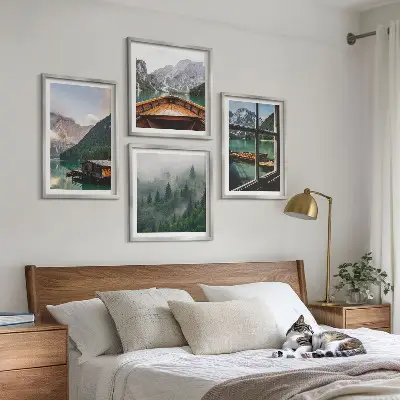 Composição de quadros casas de campo no lago de montanha