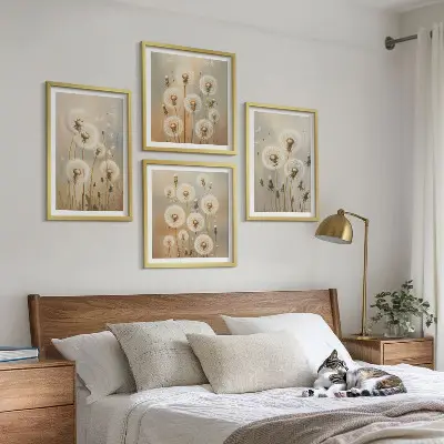 Conjunto de 4 quadros com moldura dentes-de-leão brancos sobre fundo claro