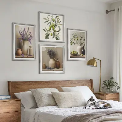 Conjunto de 4 quadros com moldura com estampas de flores em vasos