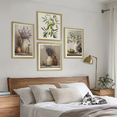 Conjunto de 4 quadros com moldura com estampas de flores em vasos