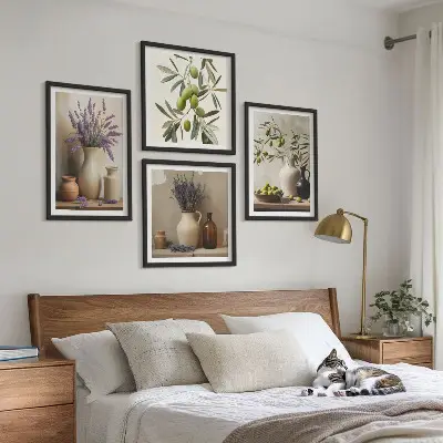 Conjunto de 4 quadros com moldura com estampas de flores em vasos