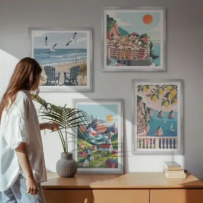 Conjunto de 4 quadros com moldura com estampas de montanhas coloridas e cidades costeiras