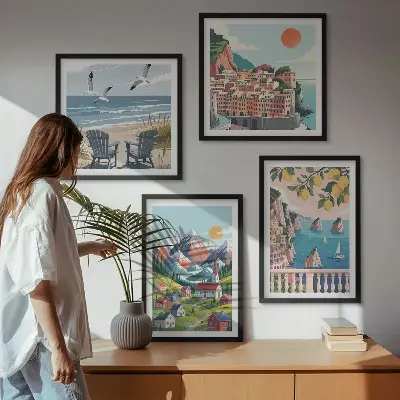 Conjunto de 4 quadros com moldura com estampas de montanhas coloridas e cidades costeiras