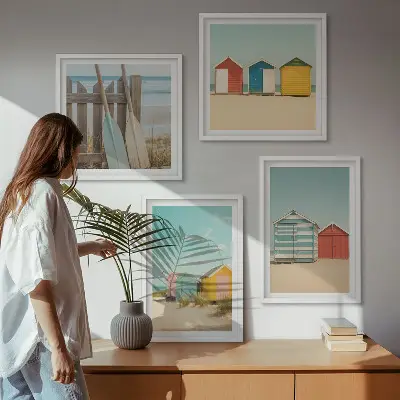 Políptico com moldura estampa de casas coloridas na praia com sol