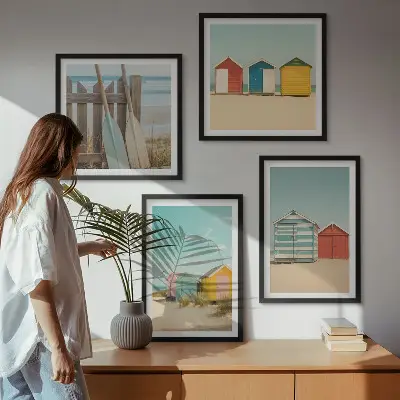 Políptico com moldura estampa de casas coloridas na praia com sol