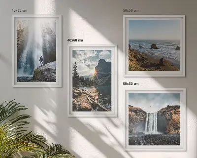 Políptico com moldura paisagem de natureza com cachoeiras e montanhas