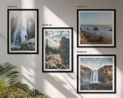 Políptico com moldura paisagem de natureza com cachoeiras e montanhas