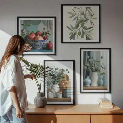 Composição de quadros com estampa de azeitonas verdes e eucalipto