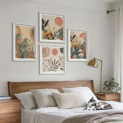 Composição de quadros com motivos vegetais coloridos