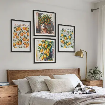 Composição de quadros com estampas de padrões cítricos e frutados