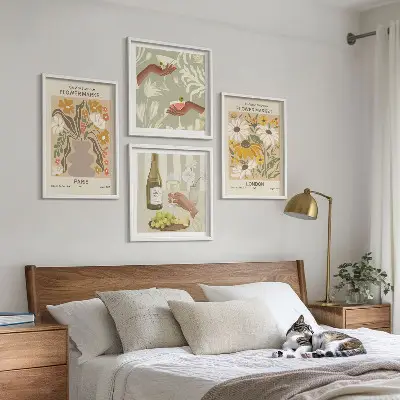 Conjunto de 4 quadros com moldura com padrões florais de cidades europeias