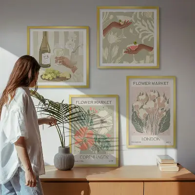Composição de quadros com cartazes florais da cidade do vinho