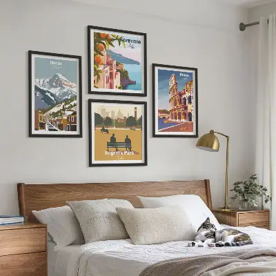Conjunto de 4 quadros com moldura com ilustrações retrô de lugares famosos