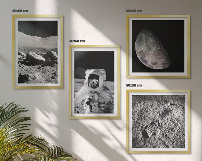 Conjunto de 4 quadros com moldura pegada de astronauta na Lua