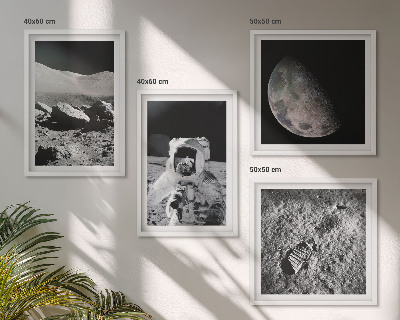Conjunto de 4 quadros com moldura pegada de astronauta na Lua