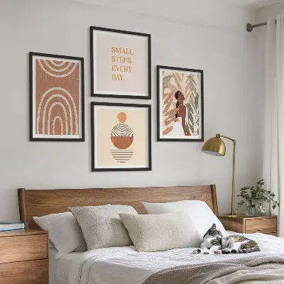 Composição de quadros com padrões geométricos e plantas elegantes