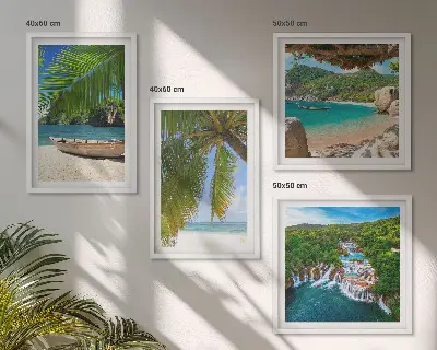 Políptico com moldura com imagens de praia, barco, cachoeiras e palmeiras