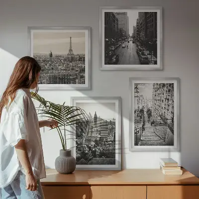 Composição de quadros vistas de Paris e Nova York com escadas