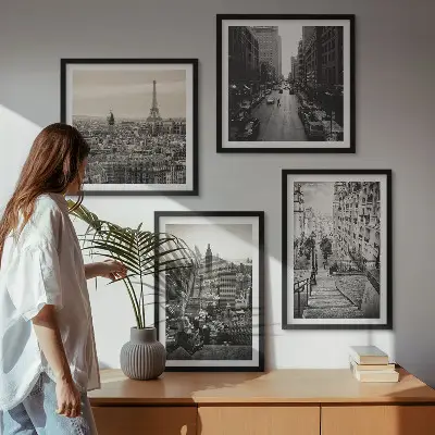 Composição de quadros vistas de Paris e Nova York com escadas