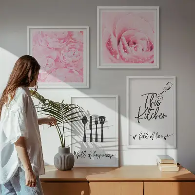 Conjunto de 4 quadros com moldura com delicadas flores de rosa para cozinha